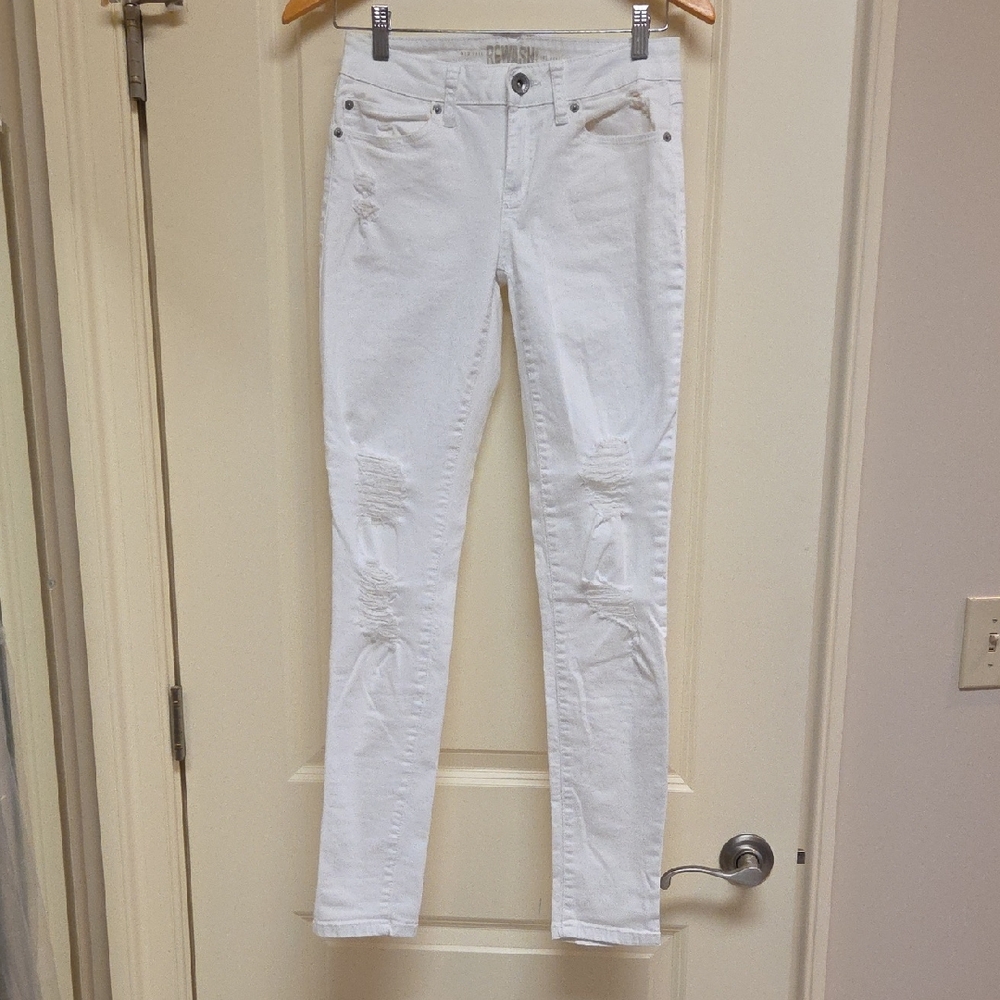 Rewash Classic White Jeans